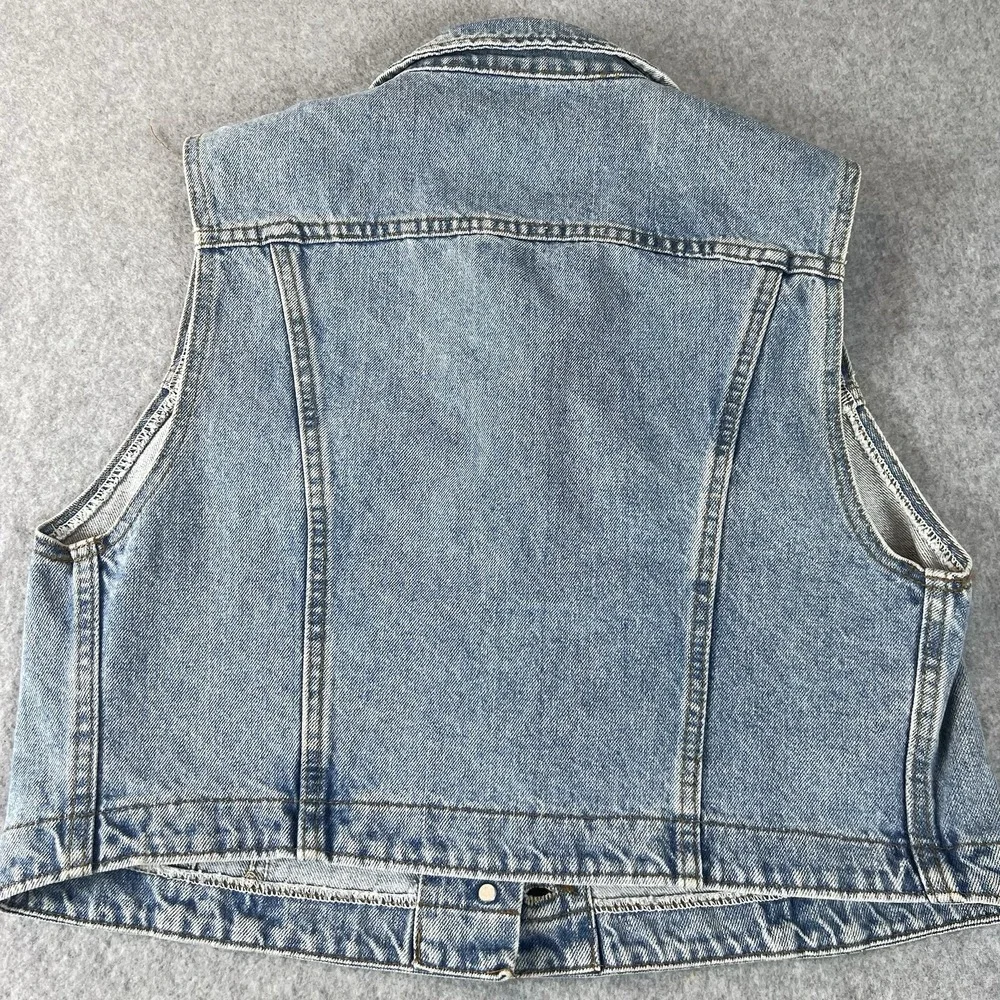 Vintage LEE RIVETED Denim Jacket Vest Woman's Large Trucker Made In USA Collar - Picture 4 of 7